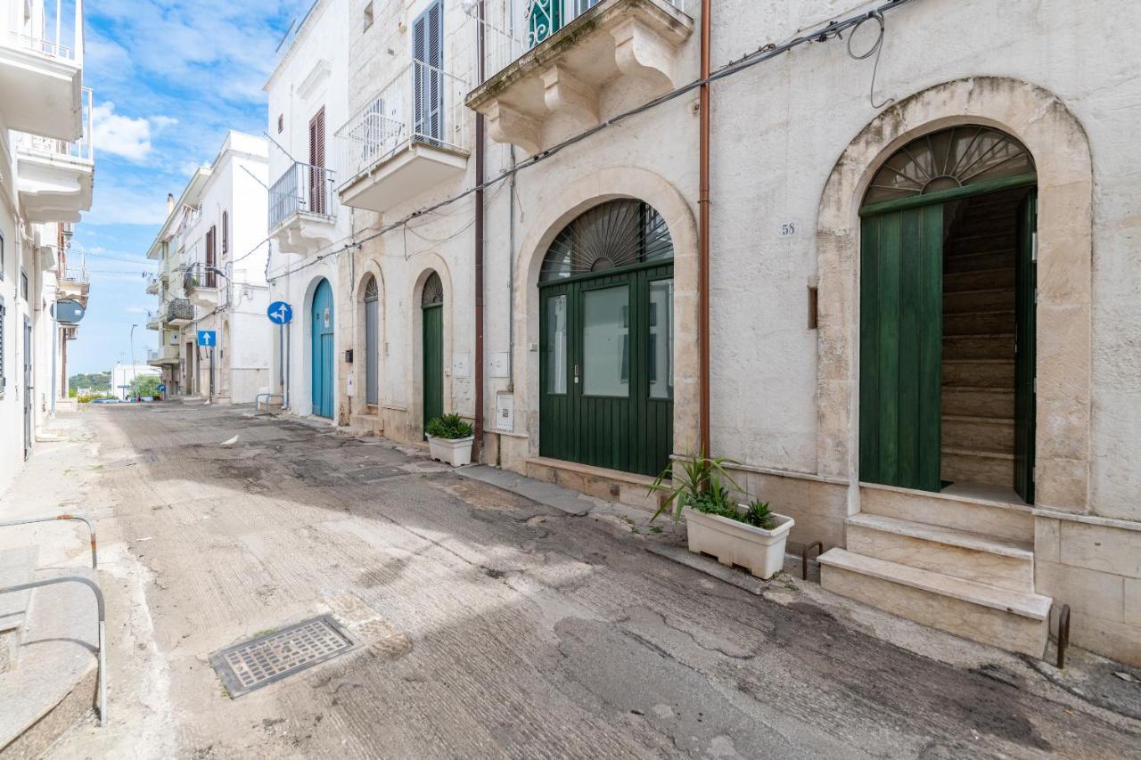 Palazzo Toselli Appartamento Ostuni Esterno foto